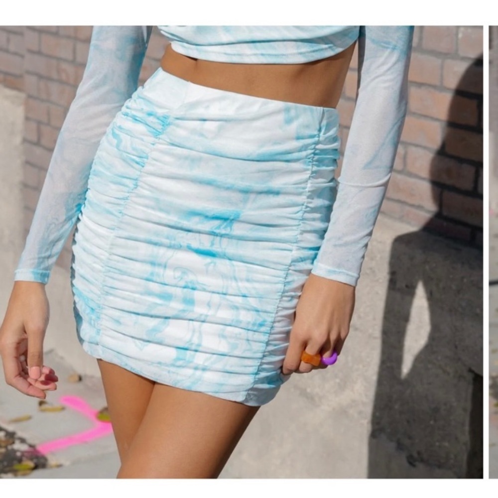 💥Elodie Marbled Mesh Ruched Mini Skirt💥 NWT